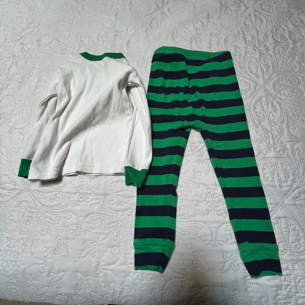 Gap Organic Shamrock Rainbow PJs Size 2